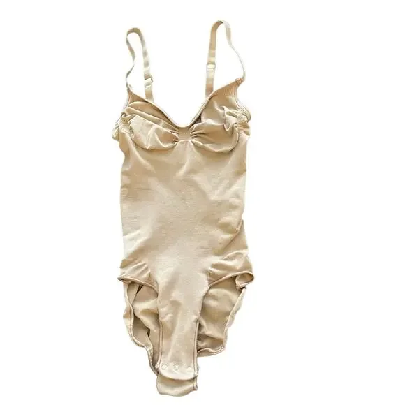 NEW SKIMS ~ Seamless Sculpt Brief Bodysuit Size Small Wedding EVENT - Picture 4 of 7